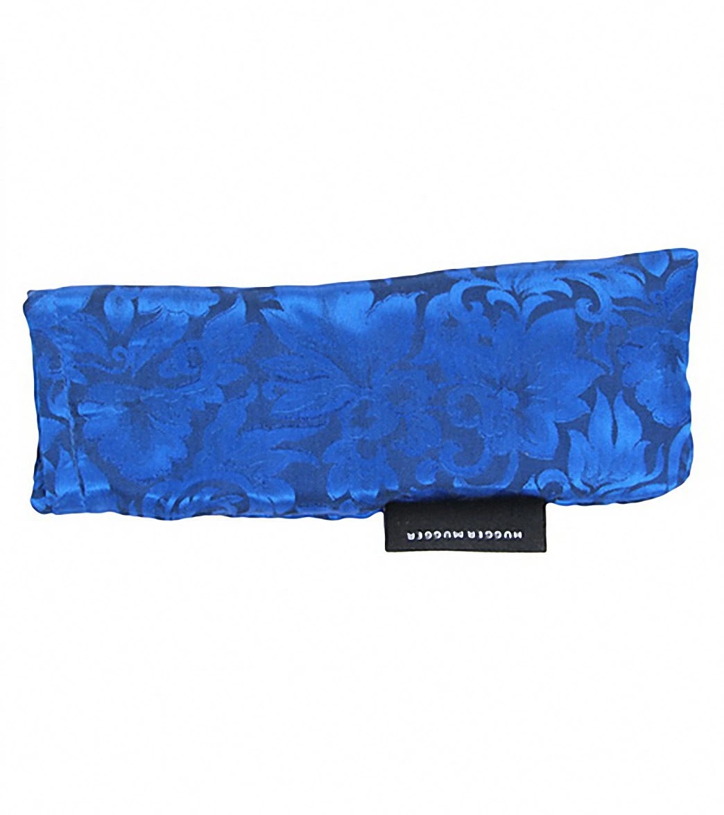 Hugger Mugger Piccolo Silk Yoga Eye Pillow - Herbal - Image 3