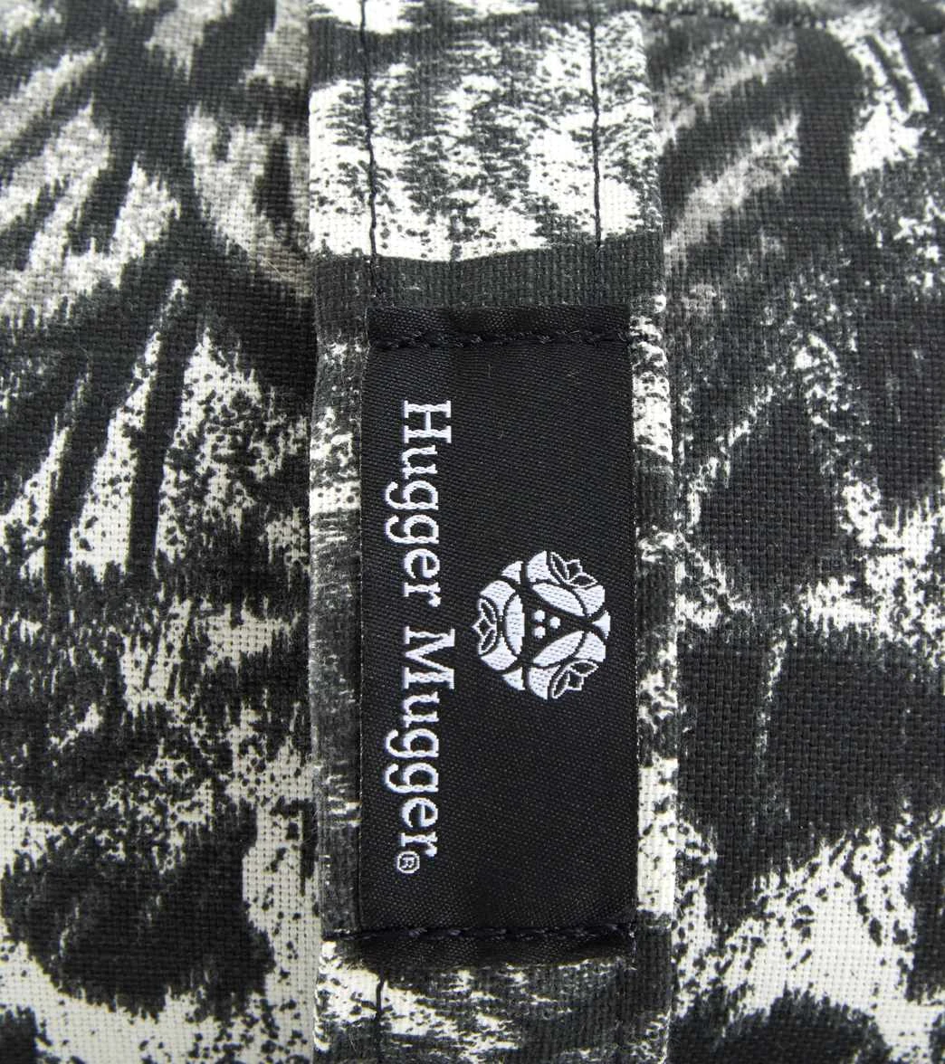 Hugger Mugger V-Shape Cushion Print Night Flight - Image 3