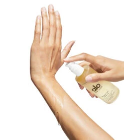 Alo Yoga Head-to-Toe Glow Oil