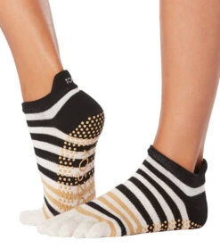 Toesox Low Rise Full-Toe Yoga Grip Socks Modernism