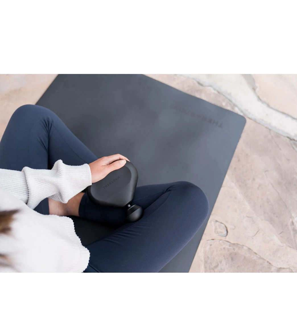 Theragun Yoga Mat - Image 8