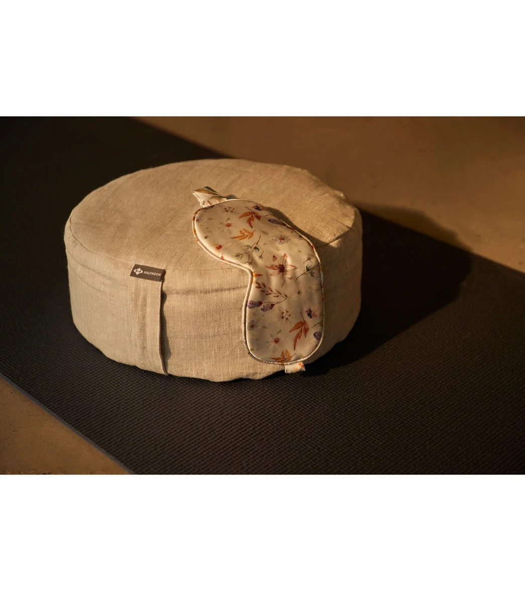 Halfmoon Silk Eye Mask FLORA - Image 2